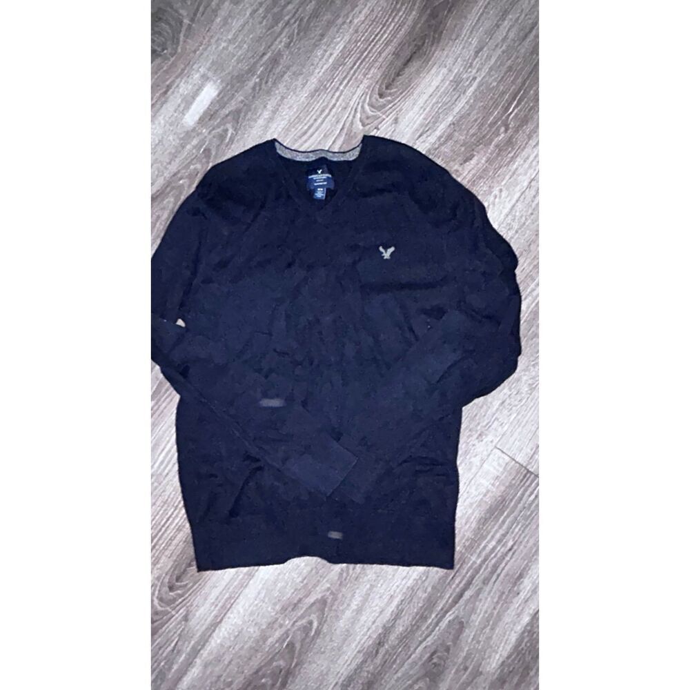 American eagle mens V neck sweater size M